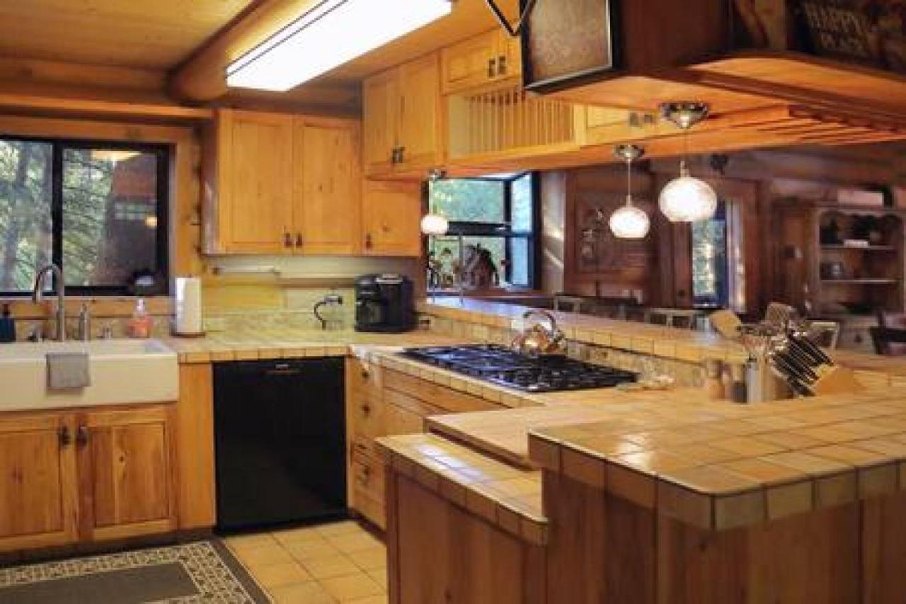 Eagles Nest - Natural Log Cabin With Guest House Idyllwild Kültér fotó
